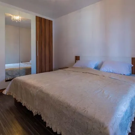 Ferienhaus In 39198 Crikvenica